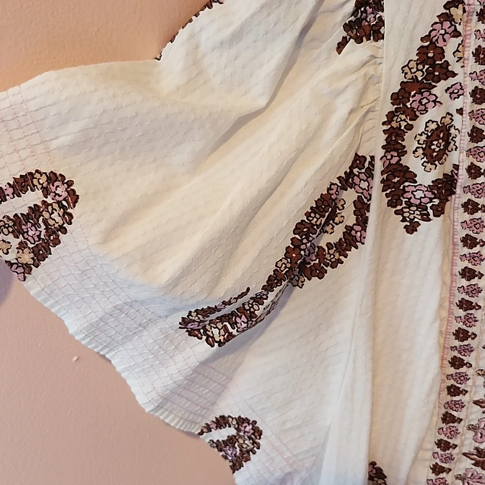 Knox Rose Printed Floral Blouse - Picture 3 of 6